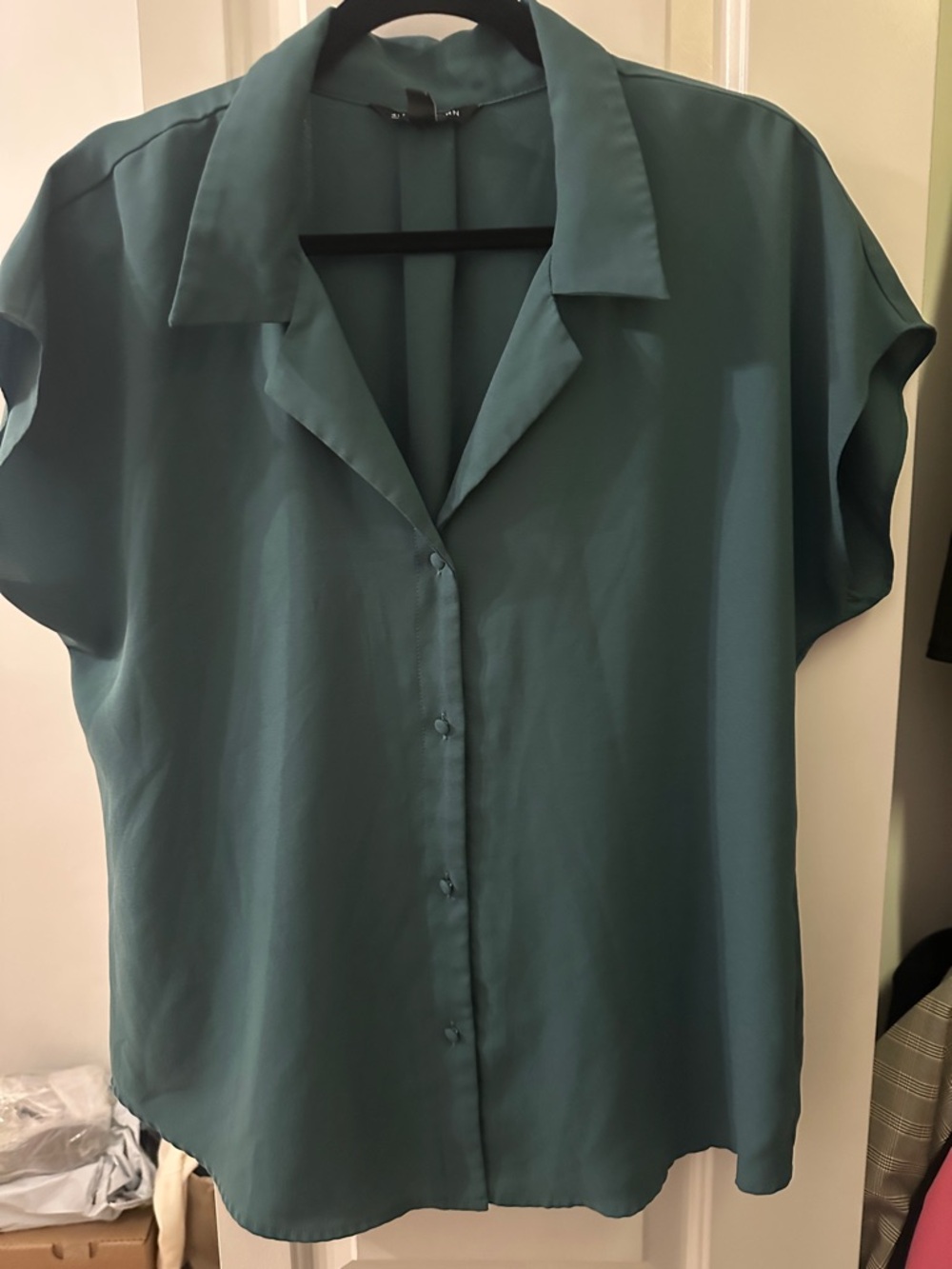 41 Hawthorn Teal Short Sleeve Button-Front Blouse